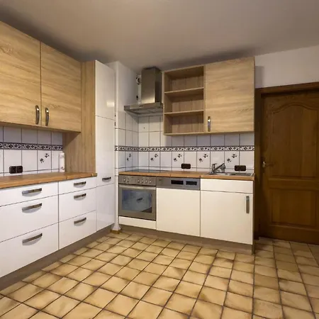 Chiaramonte Apartment
