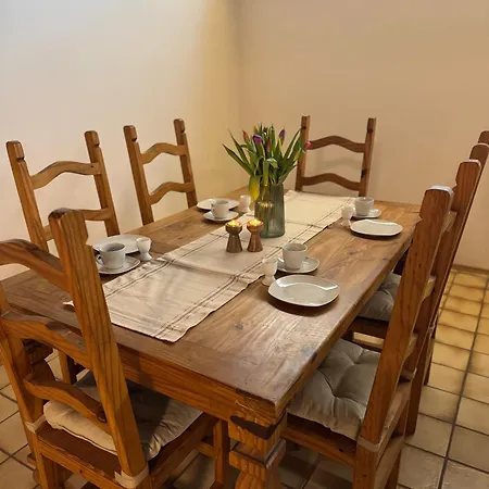 Chiaramonte Apartment